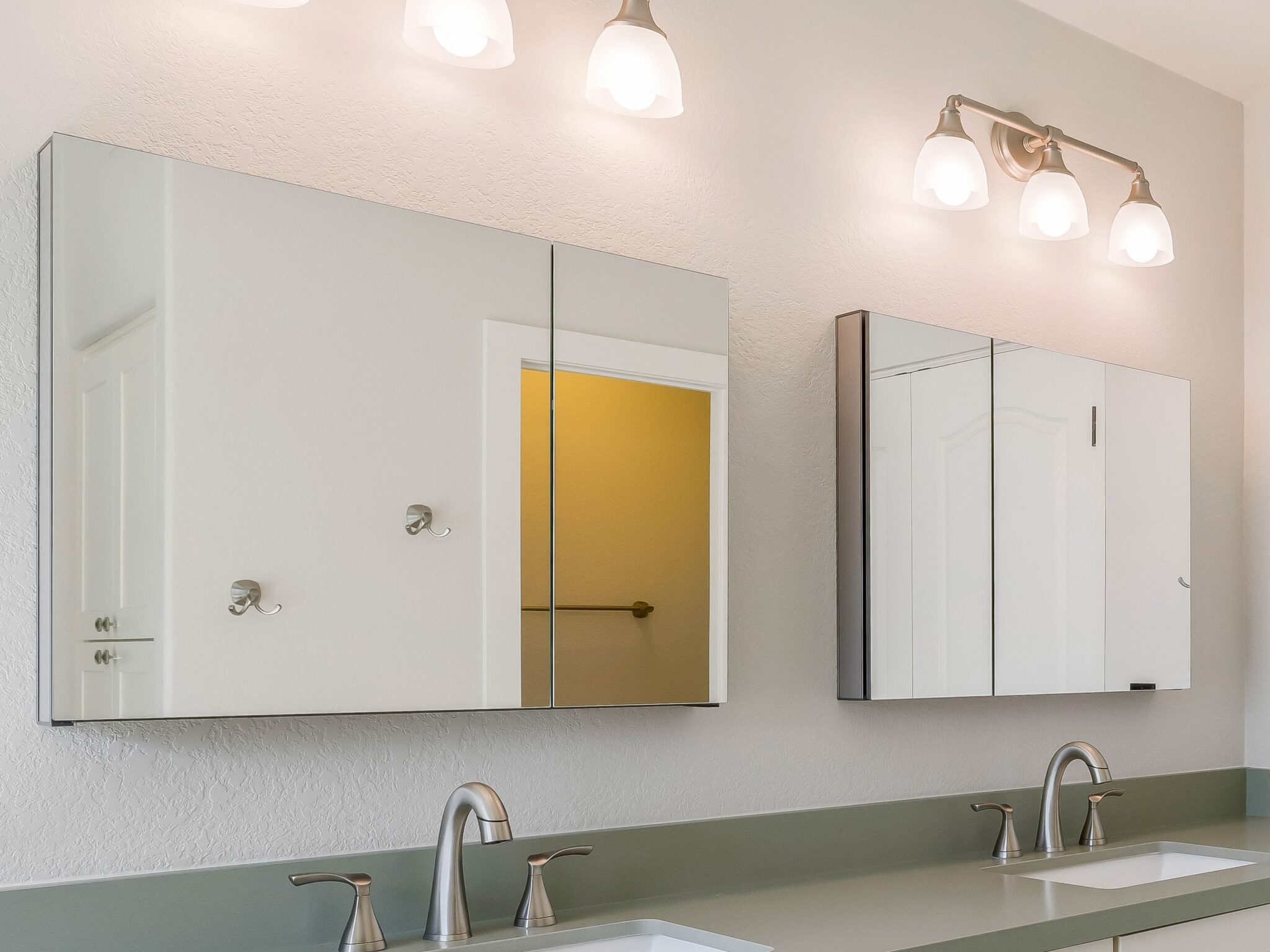 Size It Right: Your Essential Bathroom Mirror Size Guide – Phoenix Home ...