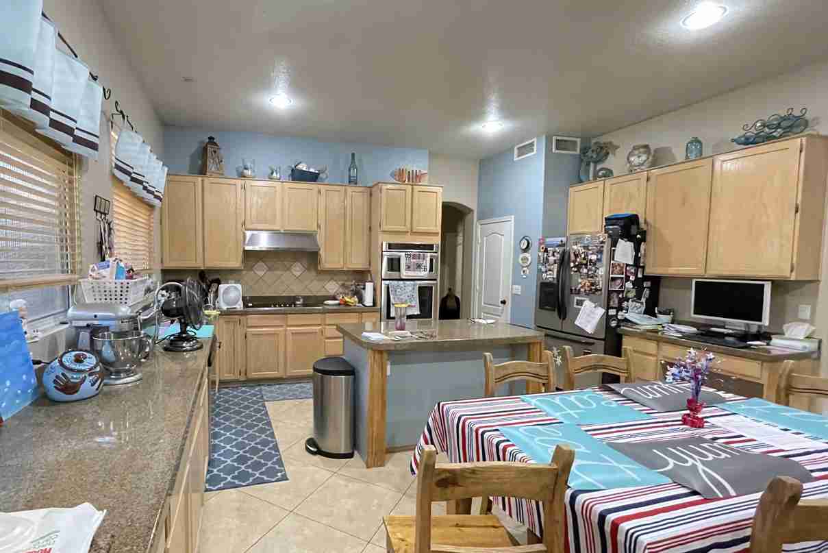 Kitchen Before Renovation